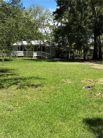 17631 SE 37th Avenue, Inglis, FL 34449