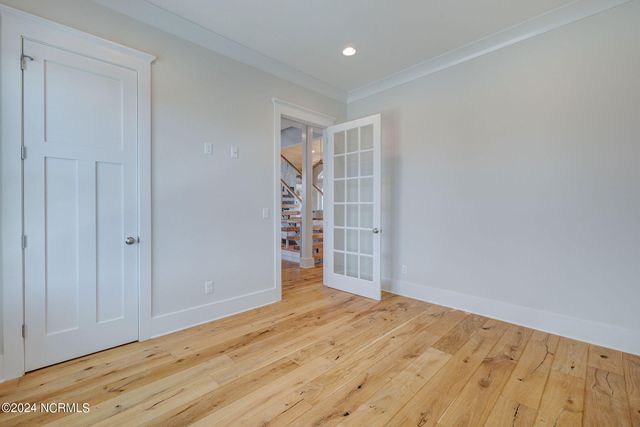 7 S Waterfront Place, Hampstead, NC 28443