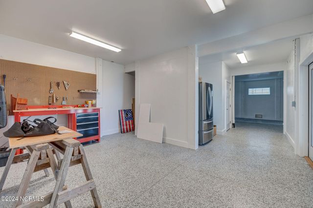 7 S Waterfront Place, Hampstead, NC 28443