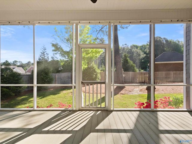 5405 Spring Creek Drive, Guntersville, AL 35976
