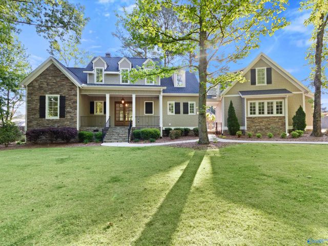 5405 Spring Creek Drive, Guntersville, AL 35976