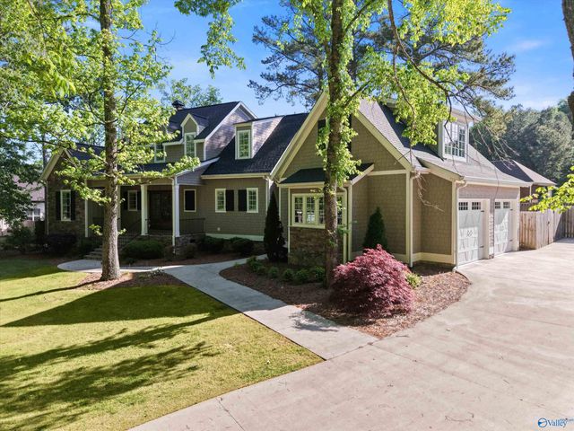 5405 Spring Creek Drive, Guntersville, AL 35976