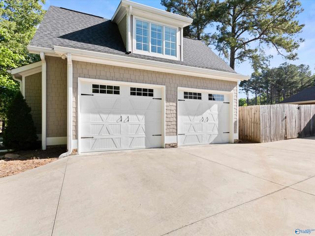 5405 Spring Creek Drive, Guntersville, AL 35976