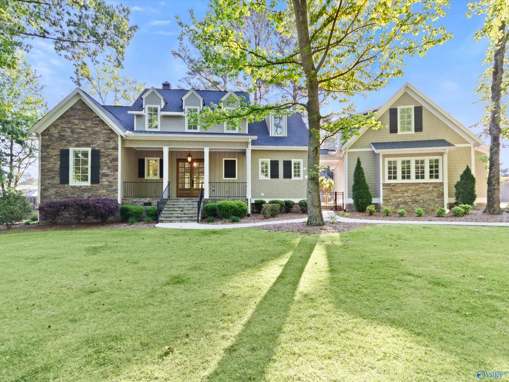 5405 Spring Creek Drive, Guntersville, AL 35976