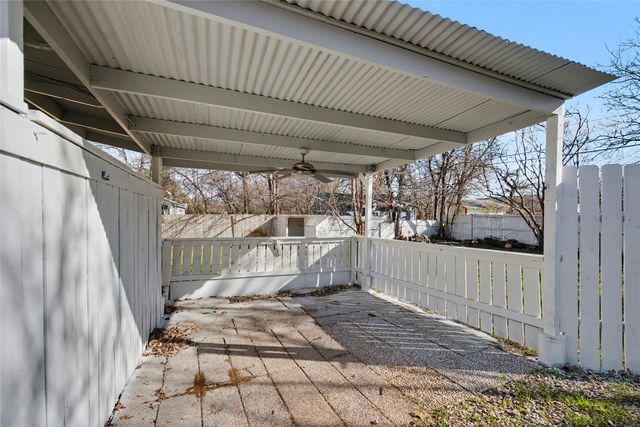 4220 Ramey Avenue, Fort Worth, TX 76105