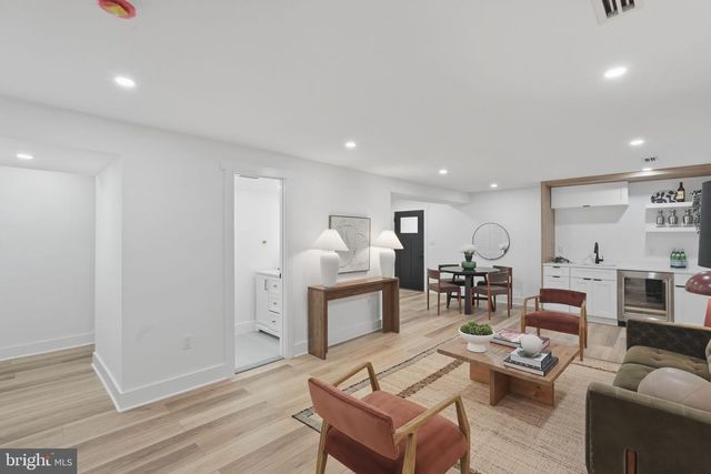 1355 LONGFELLOW ST NW, Washington, DC 20011