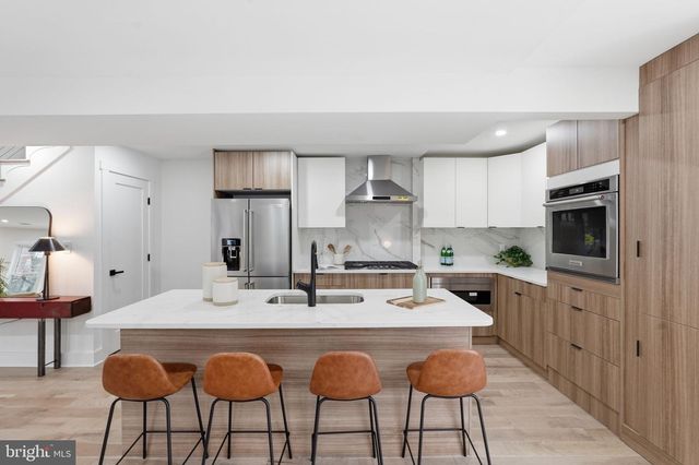 1355 LONGFELLOW ST NW, Washington, DC 20011