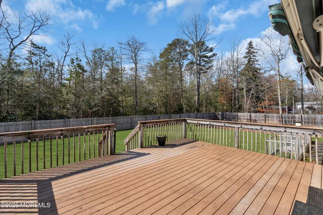 128 Sloop Creek Road, Bayville, NJ 08721