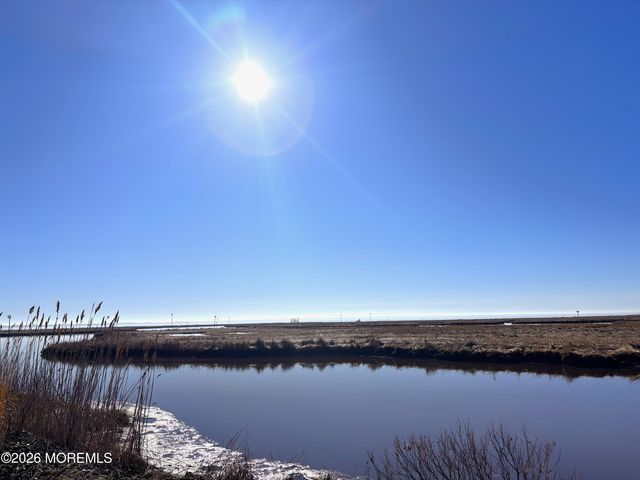 128 Sloop Creek Road, Bayville, NJ 08721