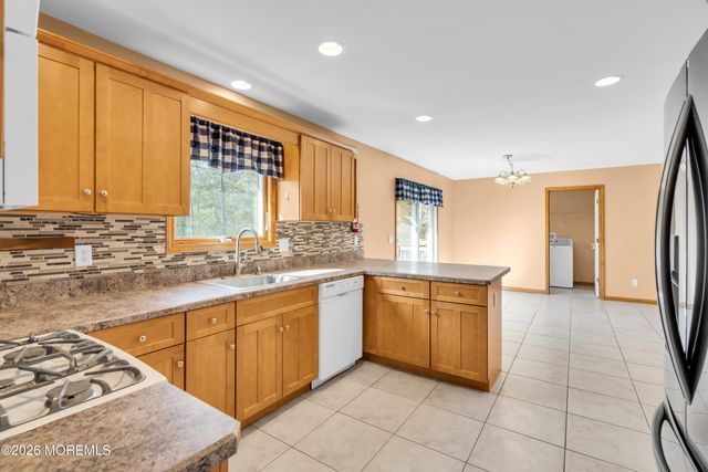 128 Sloop Creek Road, Bayville, NJ 08721