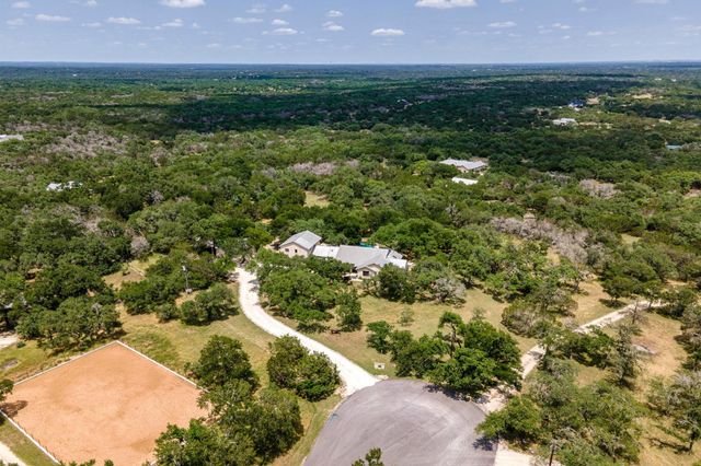 131 Camino Derecho, Wimberley, TX 78676