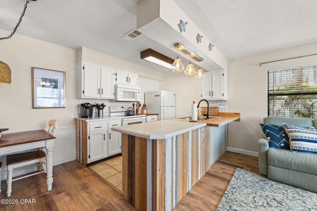 423 Kelly Street, Panama City Beach, FL 32413
