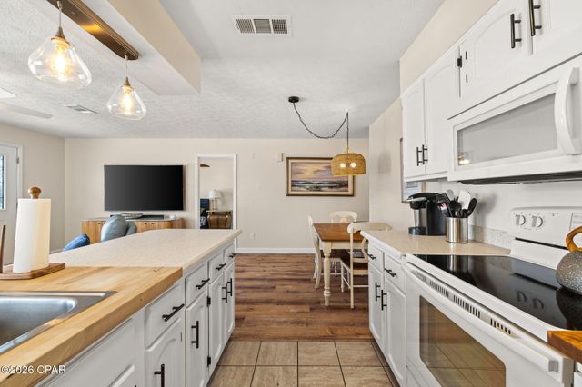 423 Kelly Street, Panama City Beach, FL 32413