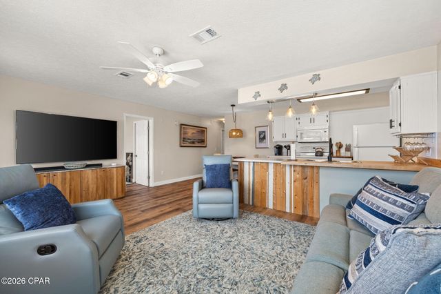 423 Kelly Street, Panama City Beach, FL 32413