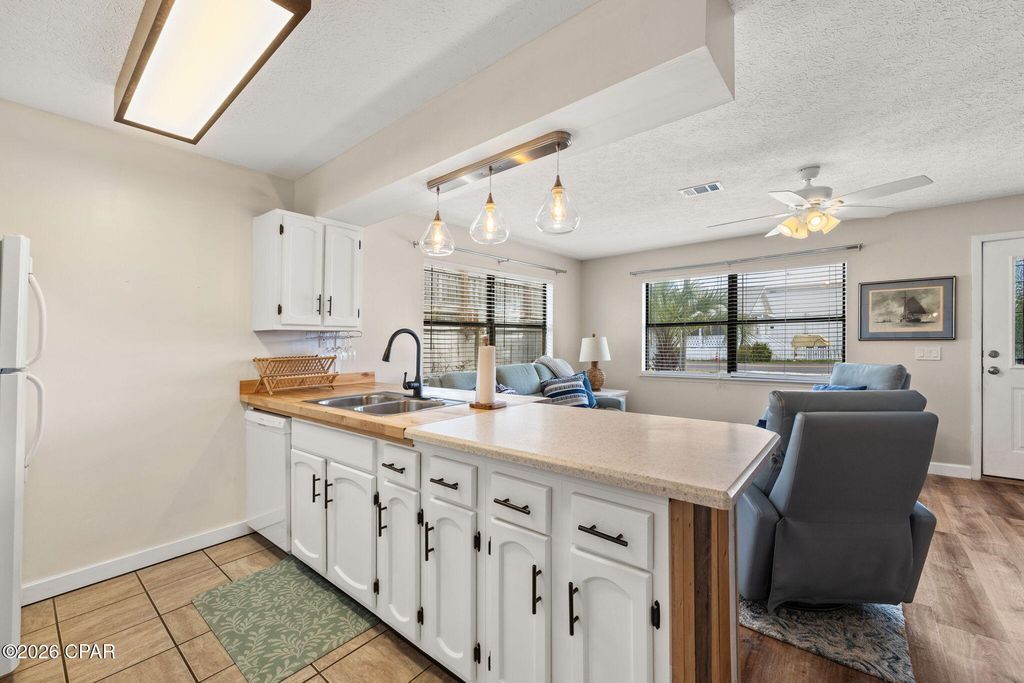 Image 12 of property listing at 423 Kelly Street, Panama City Beach, FL 32413