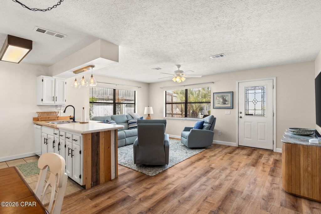 Image 8 of property listing at 423 Kelly Street, Panama City Beach, FL 32413