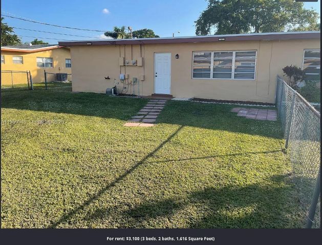 7061 NW 15th St 2, Plantation, FL 33313