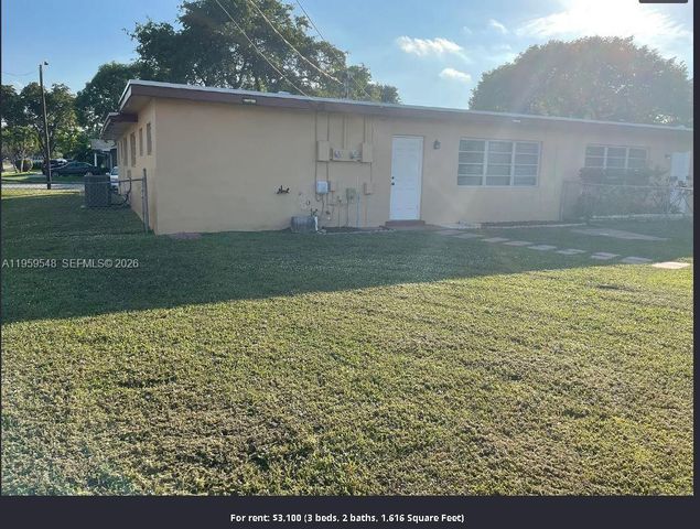 7061 NW 15th St 2, Plantation, FL 33313