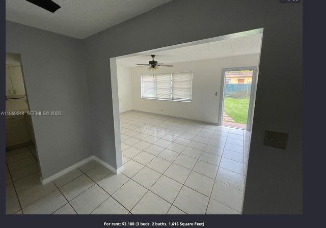 7061 NW 15th St 2, Plantation, FL 33313