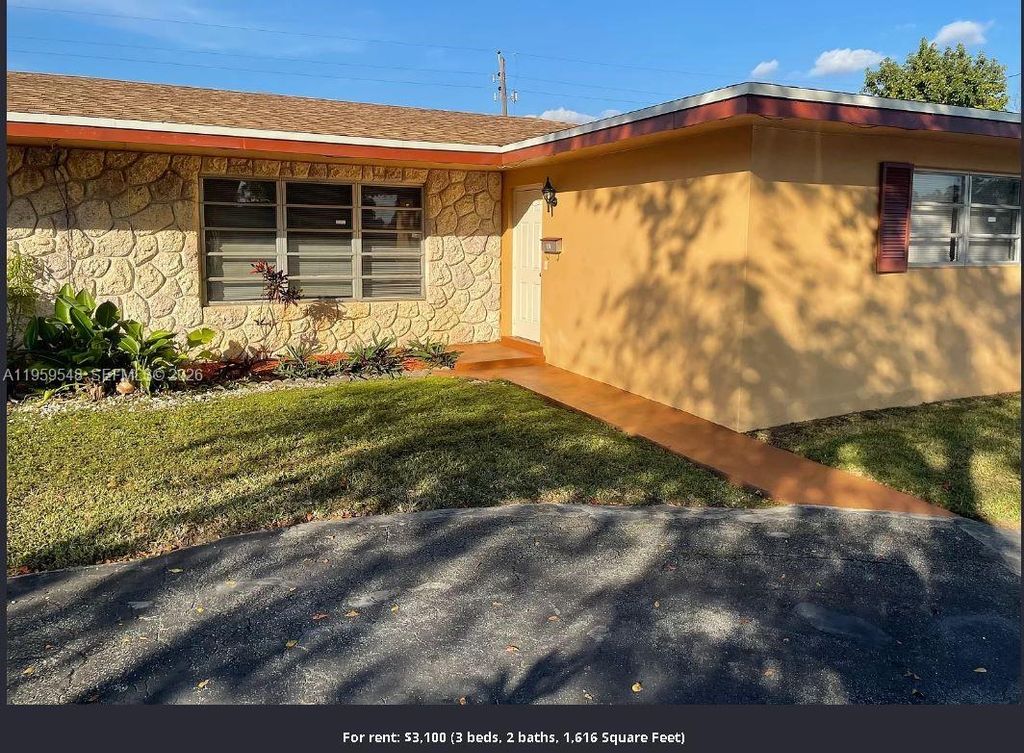 7061 NW 15th St 2, Plantation, FL 33313