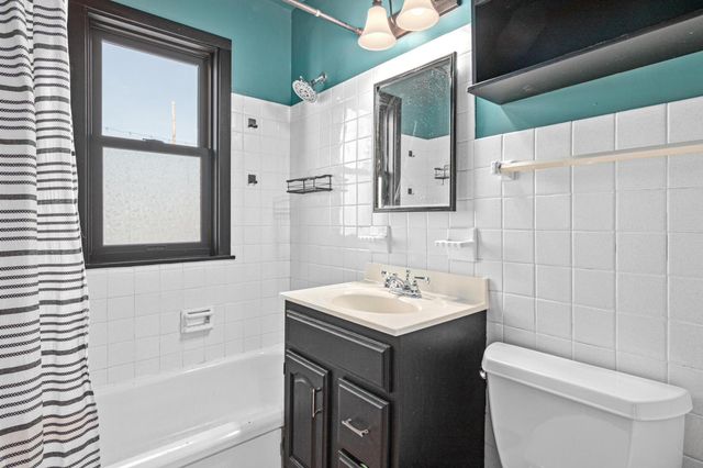 1675 Clear Avenue, Saint Paul, MN 55106