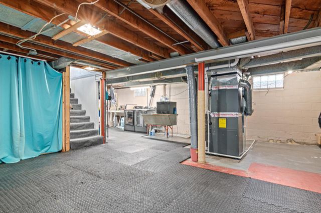 1675 Clear Avenue, Saint Paul, MN 55106