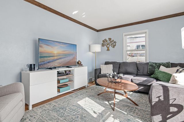 1675 Clear Avenue, Saint Paul, MN 55106