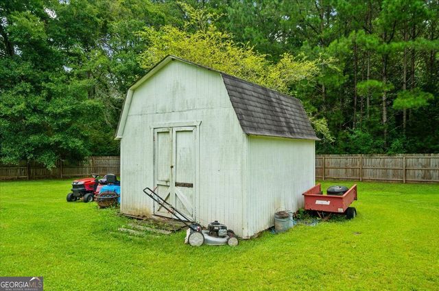 1780 Etchison SPUR, Loganville, GA 30052