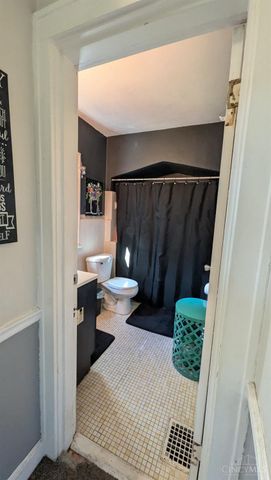 2214 W North Bend Road, Cincinnati, OH 45239
