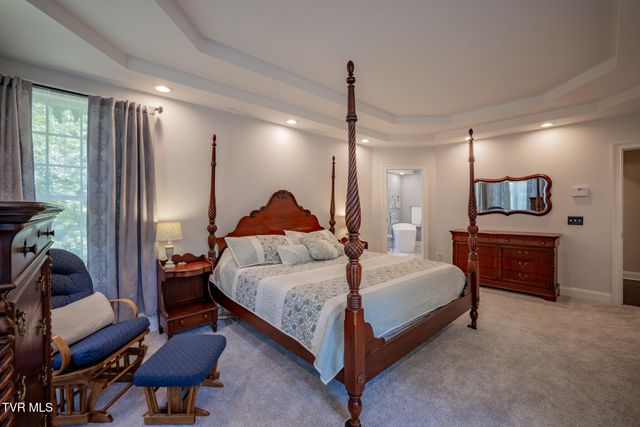 15126 Stonewall Ridge, Bristol, VA 24202