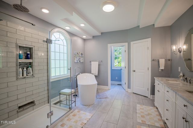 15126 Stonewall Ridge, Bristol, VA 24202