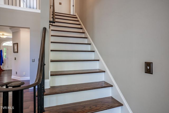 15126 Stonewall Ridge, Bristol, VA 24202