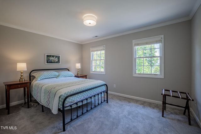 15126 Stonewall Ridge, Bristol, VA 24202