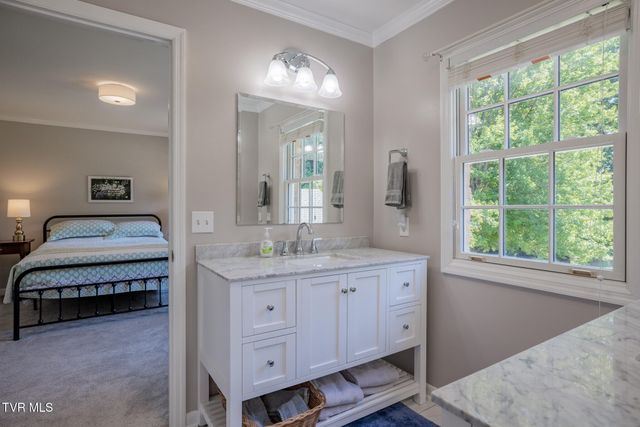 15126 Stonewall Ridge, Bristol, VA 24202