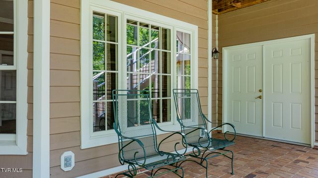 15126 Stonewall Ridge, Bristol, VA 24202