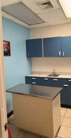 16 Mount Vernon Avenue, Mount Vernon, NY 10550