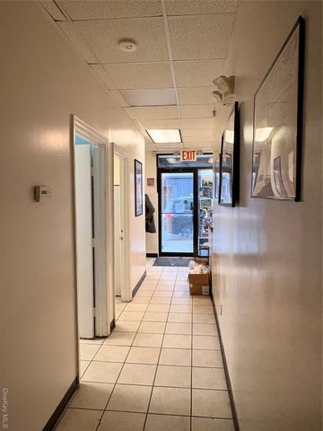 16 Mount Vernon Avenue, Mount Vernon, NY 10550