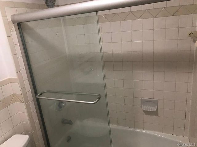 16 Mount Vernon Avenue, Mount Vernon, NY 10550