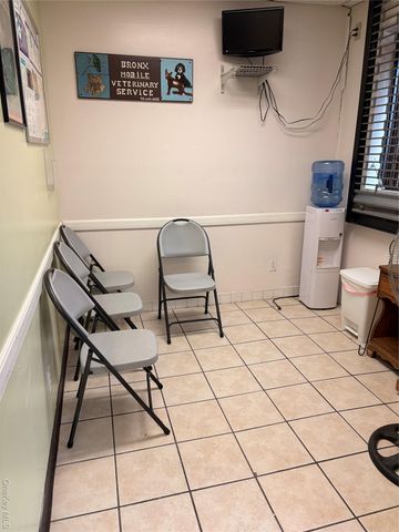 16 Mount Vernon Avenue, Mount Vernon, NY 10550