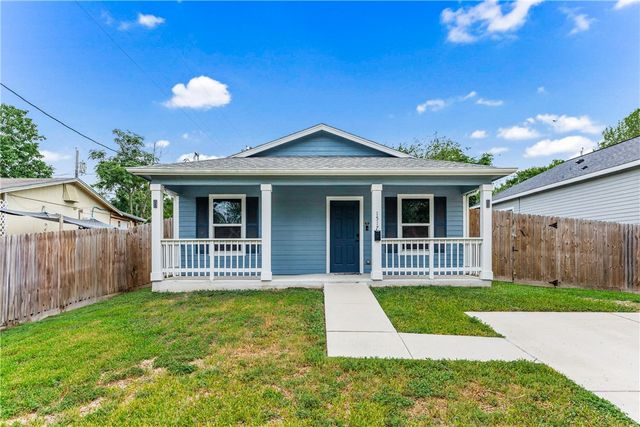 1517 Dorado St, Corpus Christi, TX 78417
