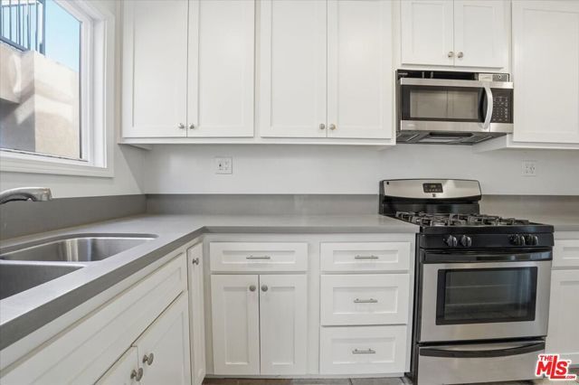 1642 Crenshaw Boulevard, Los Angeles, CA 90019