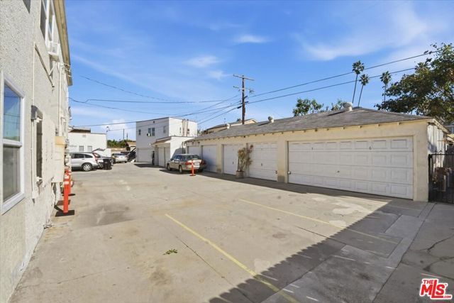 1642 Crenshaw Boulevard, Los Angeles, CA 90019