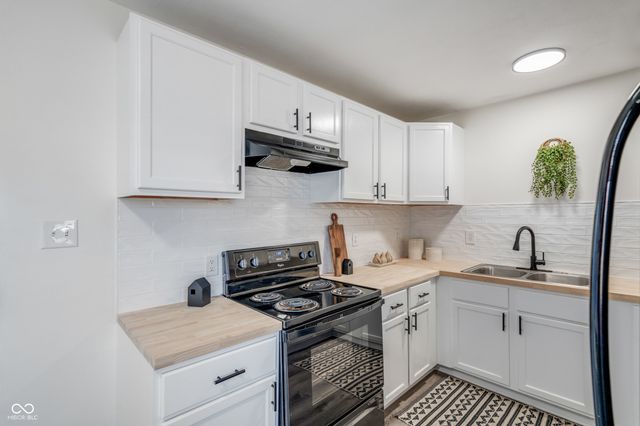 2126 N Auburn Street, Indianapolis, IN 46224