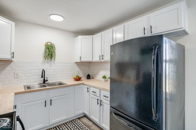 2126 N Auburn Street, Indianapolis, IN 46224