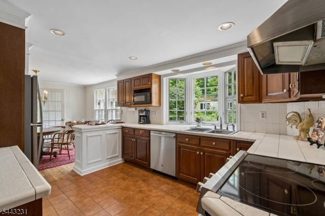 638 Mountain Ave, Berkeley Heights Twp., NJ 07922