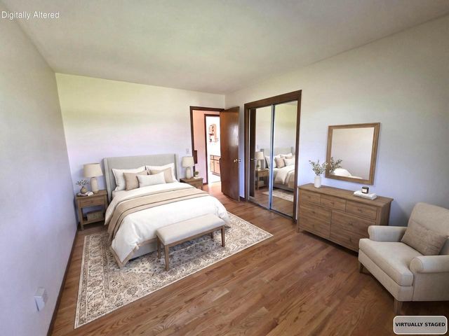 S53W24945 Glendale ROAD, Waukesha, WI 53189