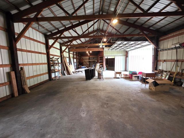 S53W24945 Glendale ROAD, Waukesha, WI 53189