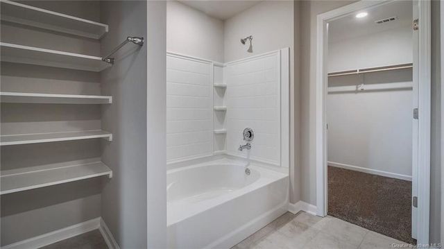 3128 Sapphire Drive, Lake Charles, LA 70607
