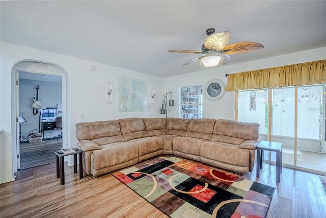 8327 SW 79TH CIRCLE, Ocala, FL 34476