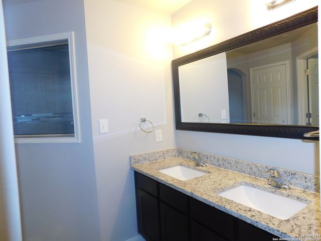 8810 Appaloosa Pass, Converse, TX 78109